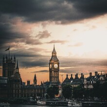 Circut Londra - Recomandare Active Travel - oferte speciale vacante si concedii circuite culturale 2024 Londra Big Ben